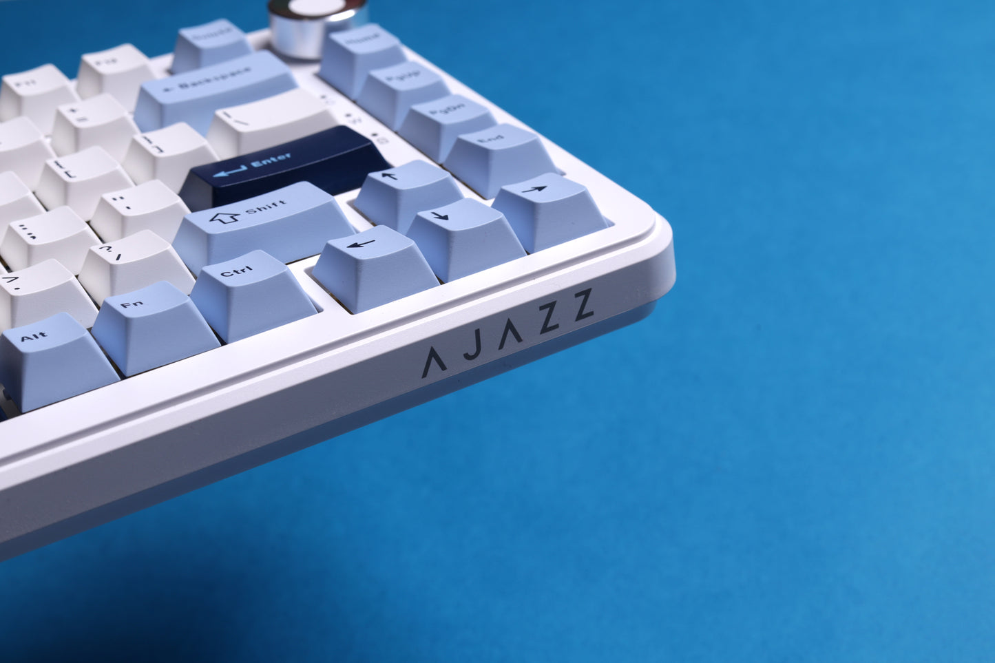 URX x AJAZZ AK820 MAX Plus